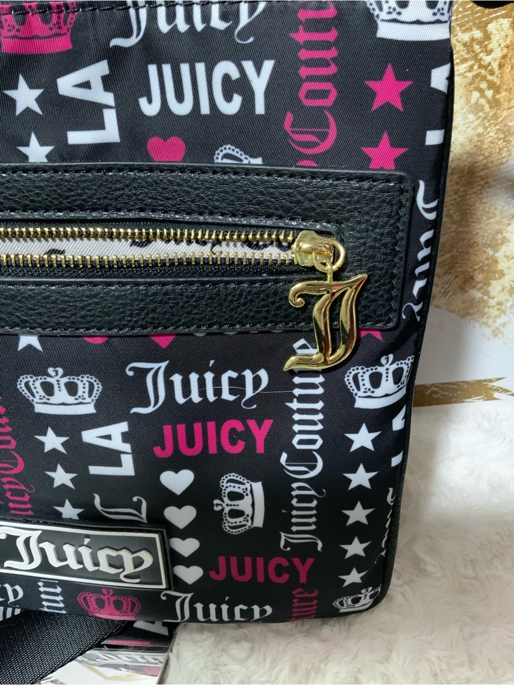 ⭐Juicy Couture Black and Pink Logo Print Crossbody Bag - Picture 5 of 5